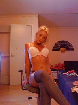 Blondeslet23 uit Overijssel,Nederland